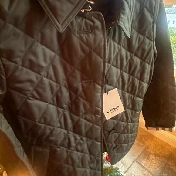 Brand New, Unworn Burberry Jacket! - Picture 6 of 8
